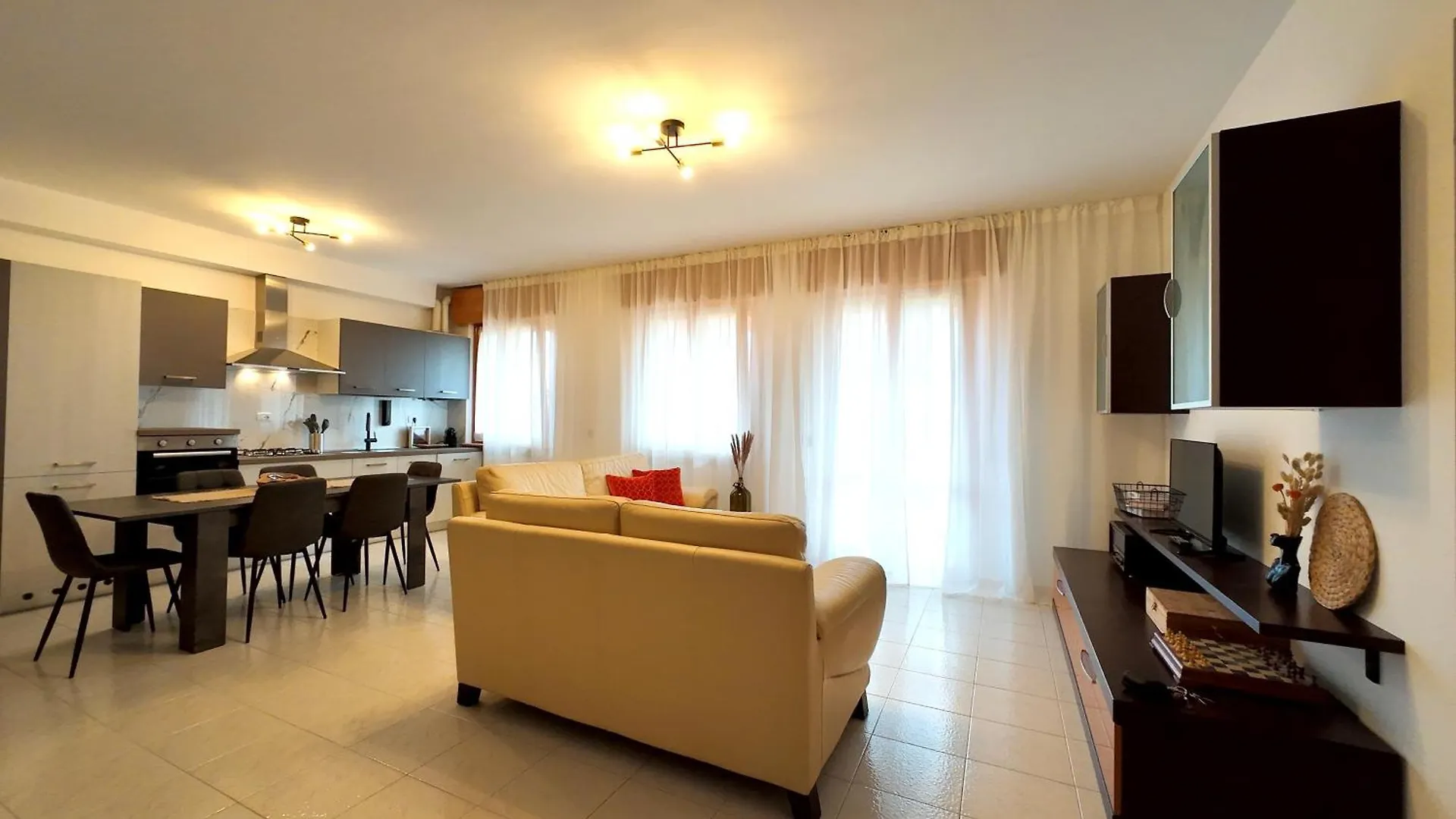 Garda Lake Holiday Apartments Quadrilocale Cavalcaselle